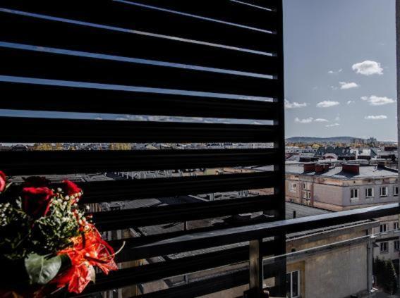 Apartament Dubaj - Centrum Promenady &garaz Podziemny Kielce